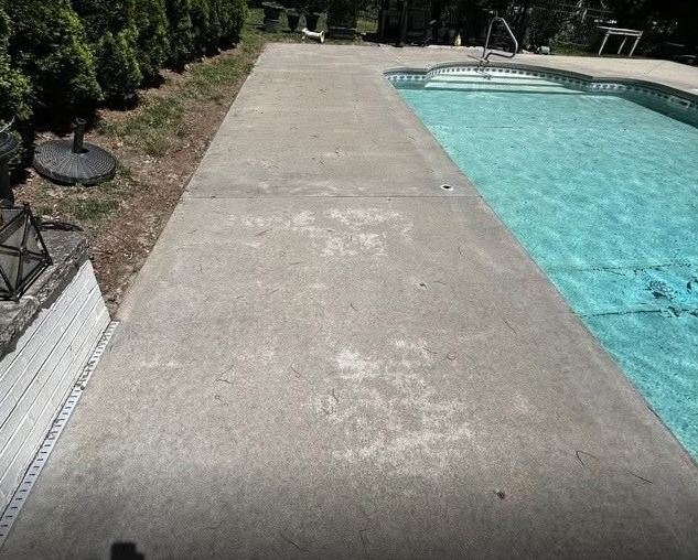 Pool deck after cleaning